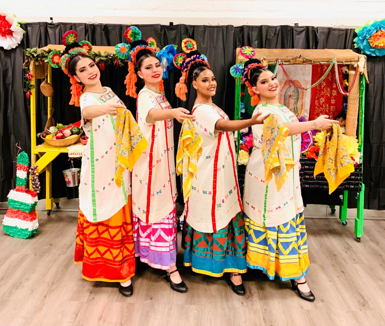ChildrensMuseum_Fiesta Mexicana Dance Company.jpg